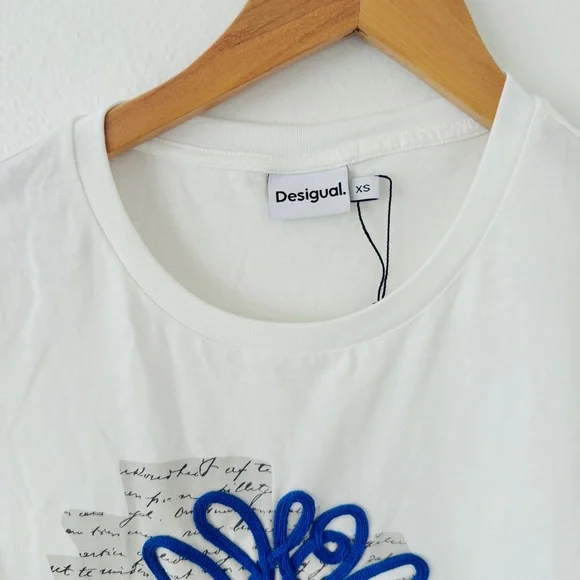 NWOT Desigual Floral Textured White Short Sleeve Shirt - Picture 4 of 5